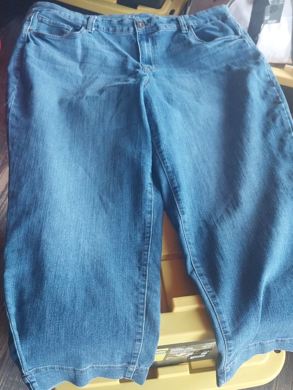 Style & Co. Blue Curvy Capri Jeans